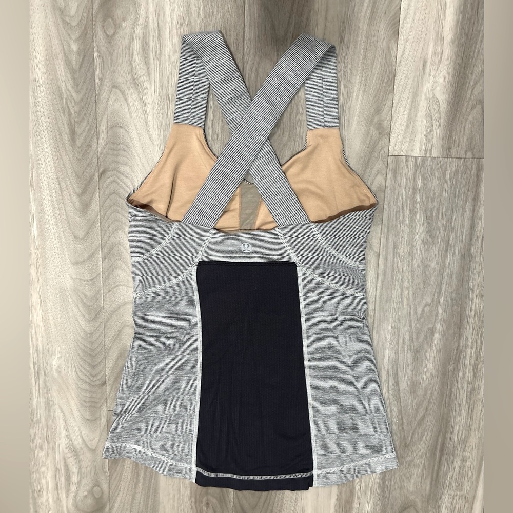 Lululemon Tank Stripped